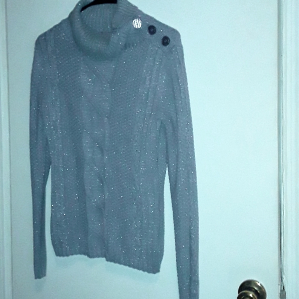 Long sleeve sweater